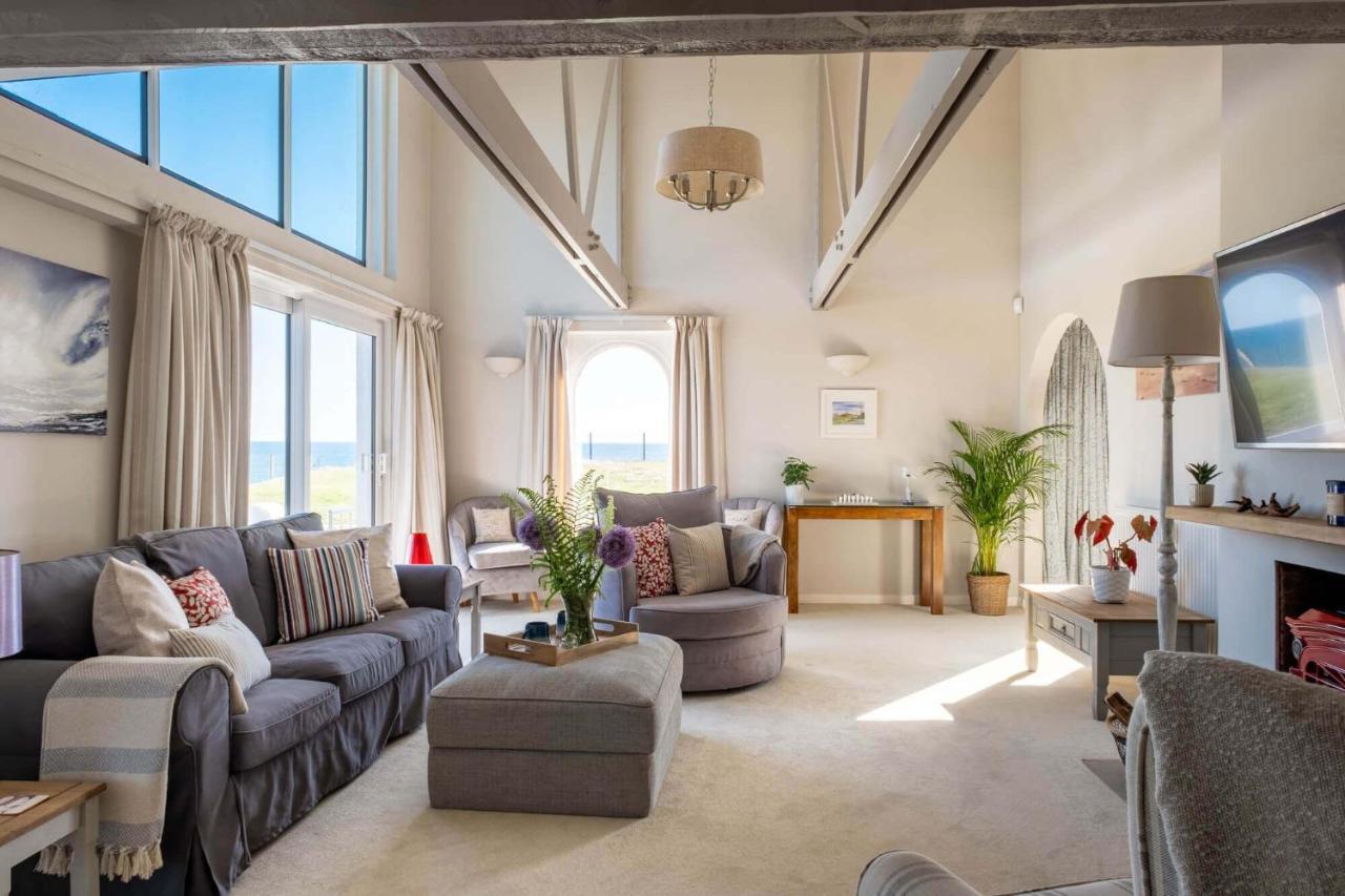 Needles Point Villa Milford on Sea Bagian luar foto