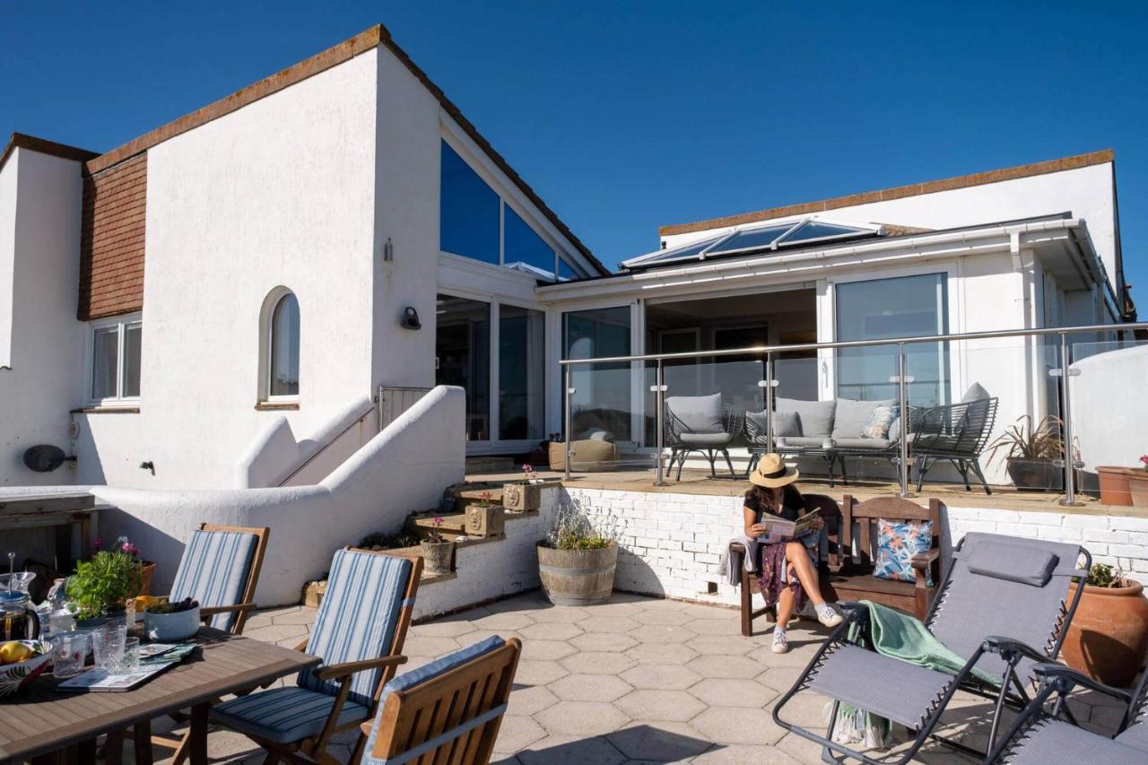 Needles Point Villa Milford on Sea Bagian luar foto